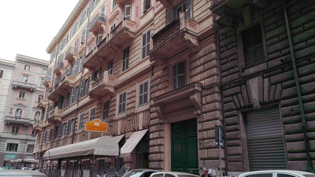 Casa Vacanza Colosseo Rome Luaran gambar